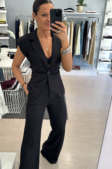 Pantalone completo nero kk