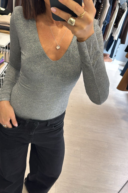 Maglia filo in lurex grigia