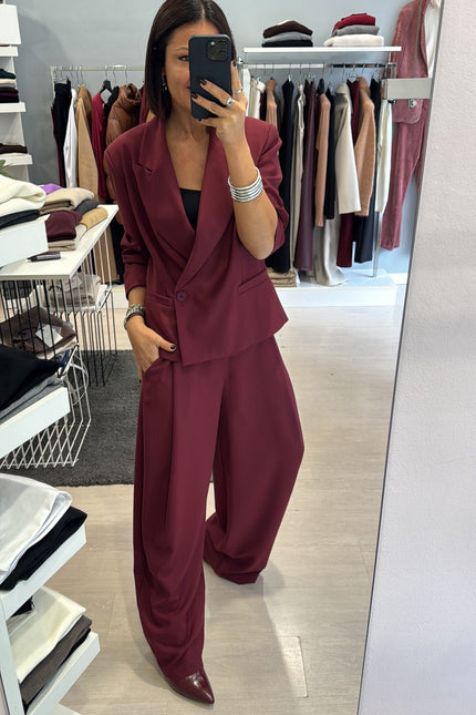 Giacca over bordeaux