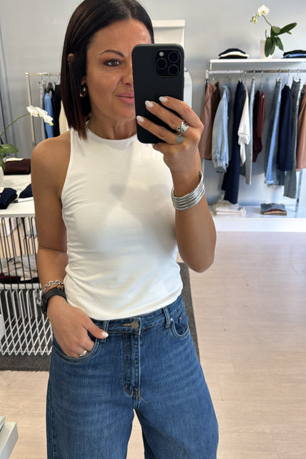 Canotta americana bianca