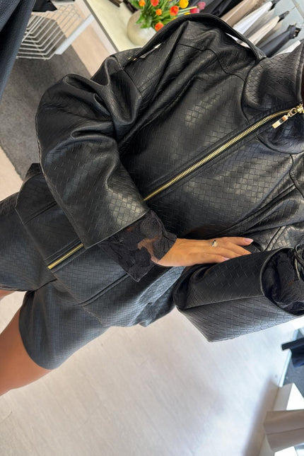 Bomber nero in ecopelle intrecciata kk