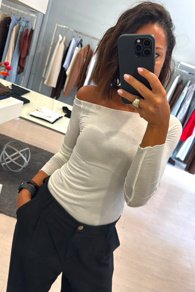 Scollo a barca modal bianca