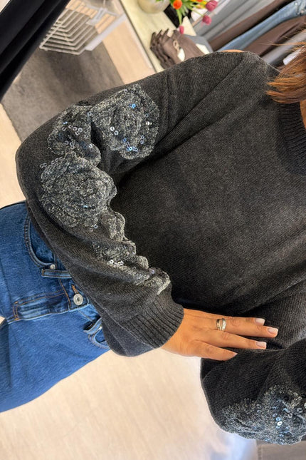 Girocollo antracite in maglia con ricamo kk