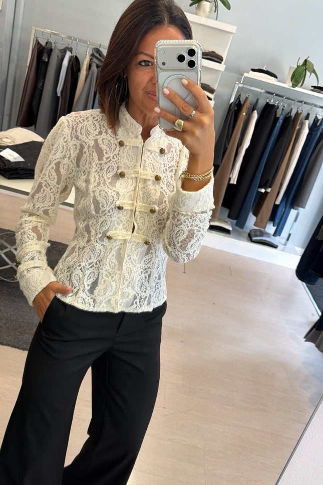 Camicia in pizzo avorio kk