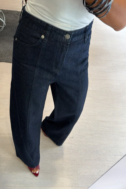 Jeans in denim scuro kk