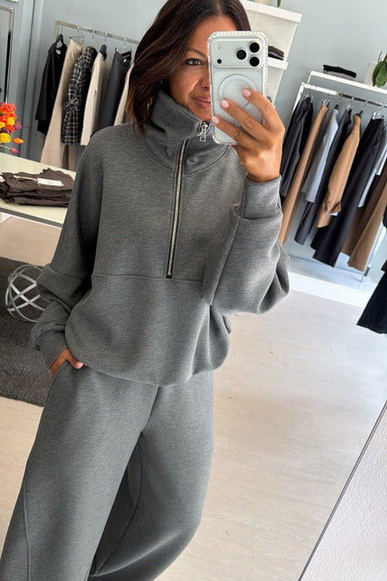 Set tuta grigio medio kn