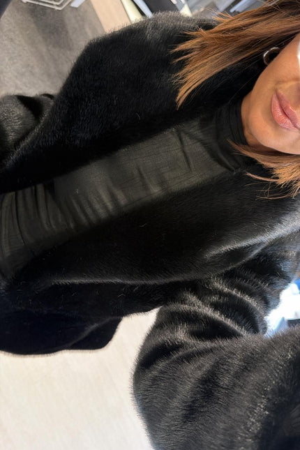 Pelliccia eco nera yl