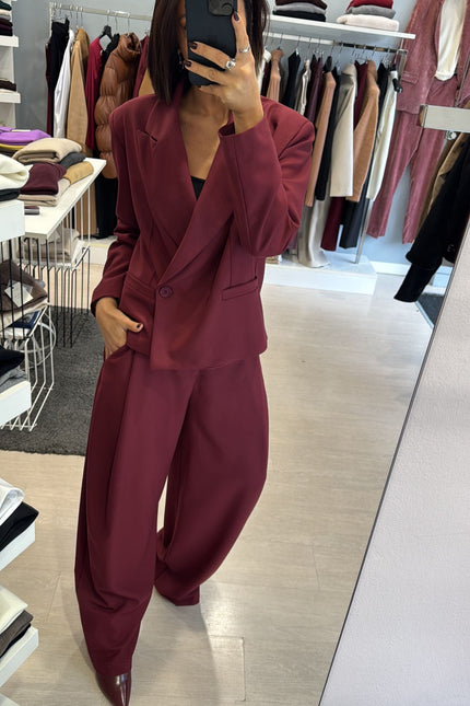 Giacca over bordeaux