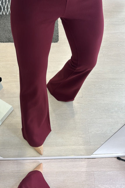 Pantalone zampa bordeaux
