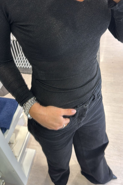 Maglia in filo di lurex nera