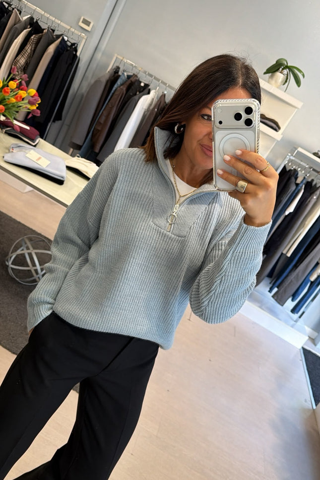 Maglia a coste mezza zip nuvola kn