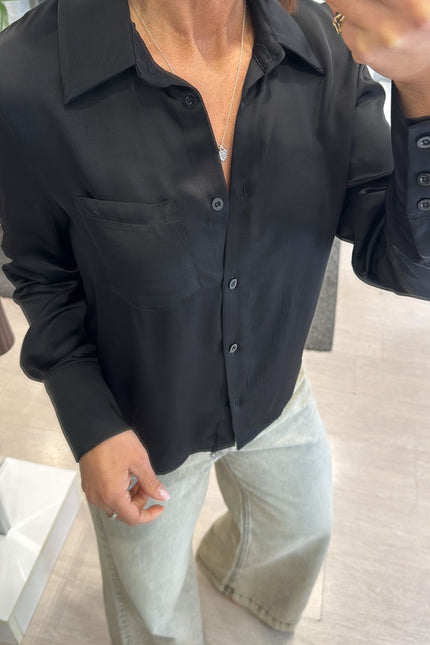 Camicia satin nera