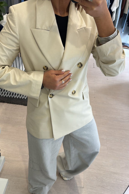 Giacca ecopelle avorio