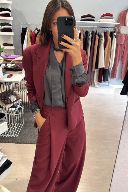 Giacca over bordeaux