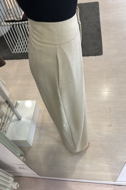 Pantalone completo sabbia