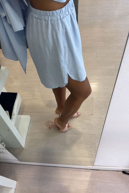 Shorts lino e viscosa celeste kk