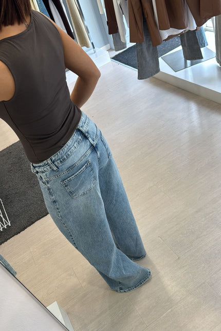 Jeans dritto vita incrociata cc