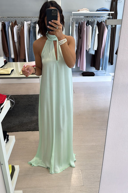 Abito lungo in satin verde mela kk