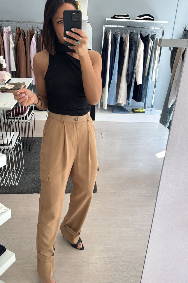 Pantalone cargo cammello ak