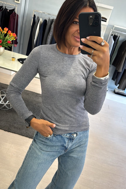 Maglia girocollo grigio melange kn