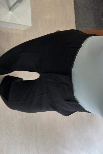 Pantalone dritto nero completo giacca asimmetrica kk
