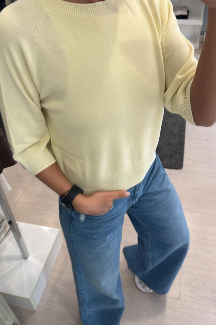 Girocollo giallo pastello