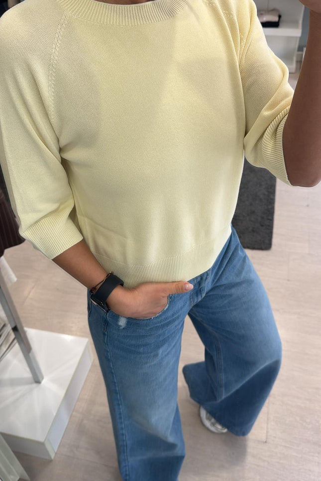 Girocollo giallo pastello