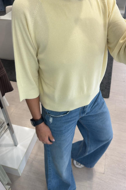 Girocollo giallo pastello