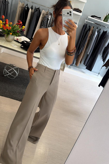 Pantalone dritto sabbia completo giacca asimmetrica kk