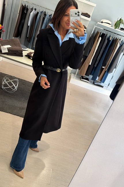 Cappotto nero Ak
