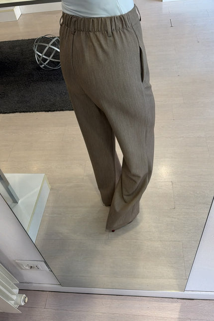 Pantalone dritto completo tortora ak