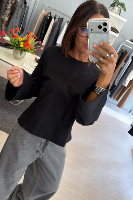 Maglia manica campana nera kk