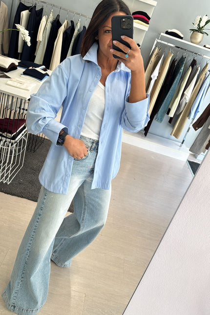 Camicia punto luce azzurra