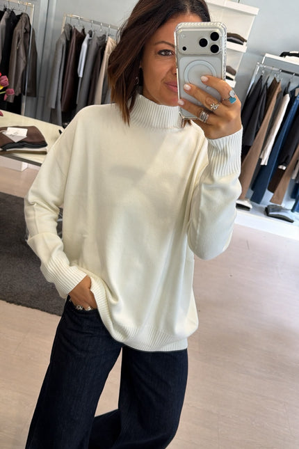 Lupetto oversize Bianco Kn