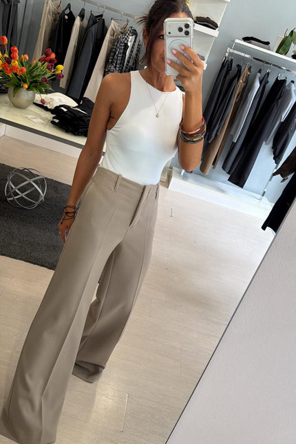 Pantalone dritto sabbia completo giacca asimmetrica kk