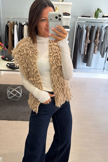 Smanicato bouclè beige kk