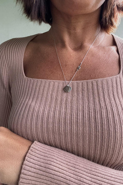 Maglia scollo quadrato