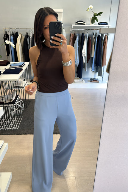 Pantalone completo azzurro polvere