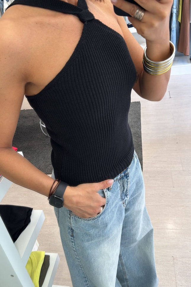 Top uncinetto nero kn