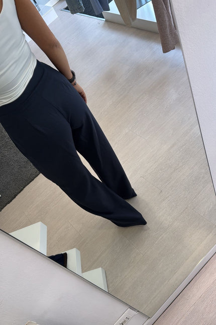 Pantalone completo blu navy ak