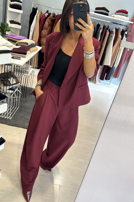 Giacca over bordeaux