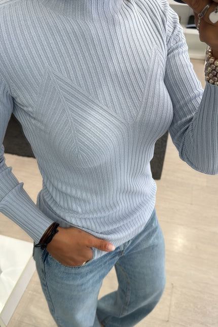 Lupetto a coste azzurro polvere kn