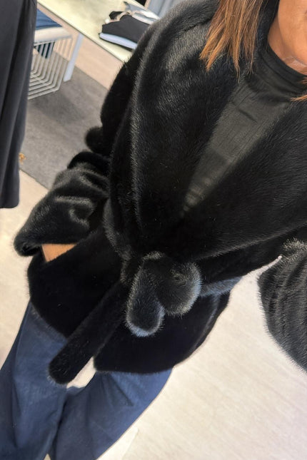 Pelliccia eco nera yl
