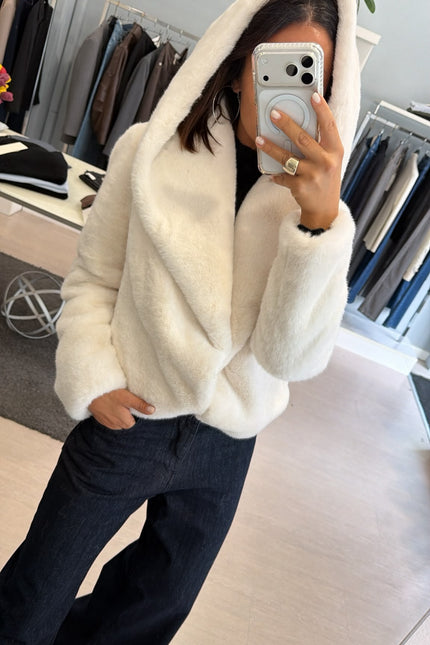 Pelliccia eco bianca yl