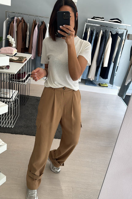Pantalone cargo cammello ak