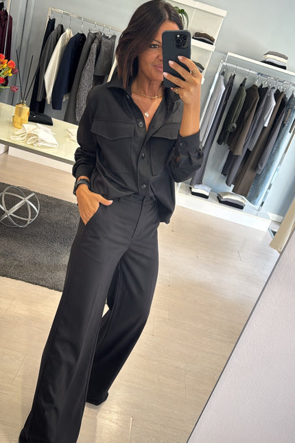 Pantalone dritto completo overshirt nero ak