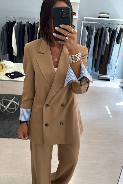 Blazer cammello completo ak