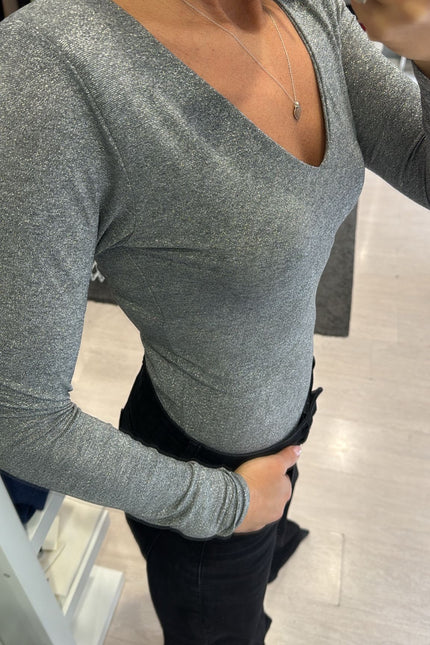 Maglia filo in lurex grigia