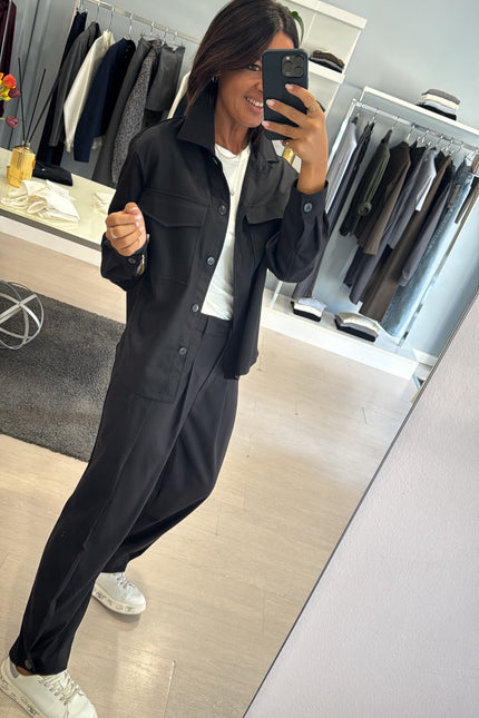 Pantalone baggy completo overshirt nero ak
