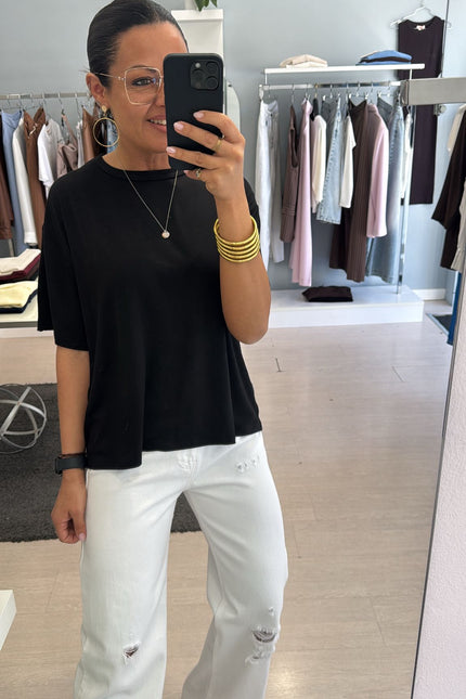 T-shirt boxy fit nera kn